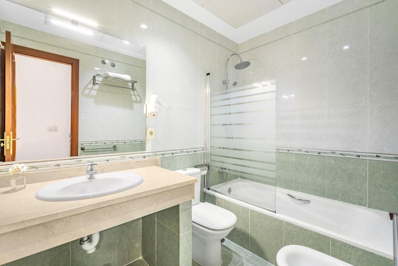 Don Juan Beach Resort Estepona Luaran gambar